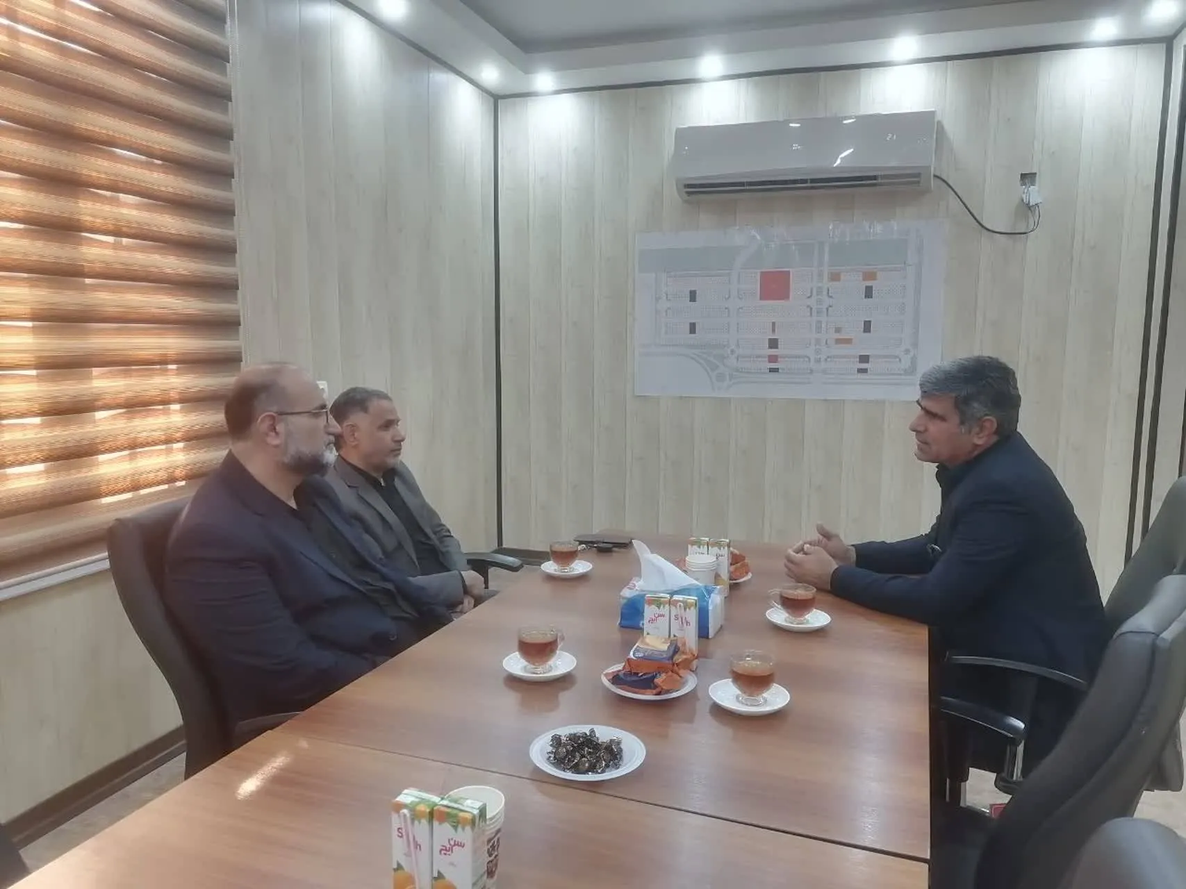 جلسه هیات امنا مجتمع بنکداران با بسیج اصناف کشور